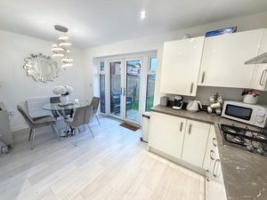 Photo 6- click for photo gallery